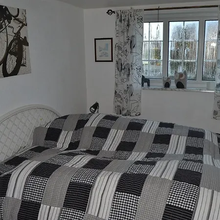 Holiday home Bredebro *